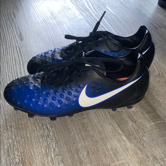 magista youth cleats